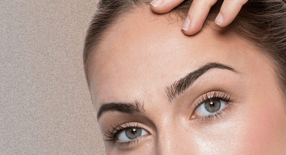 Elevación de cejas